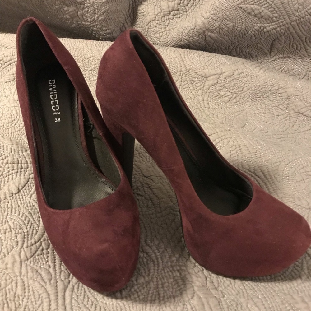 NWOT Divided H&M platform heels.